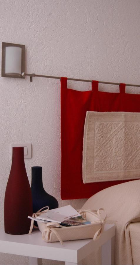L'Arco Cagliari Bed and Breakfast Habitación foto